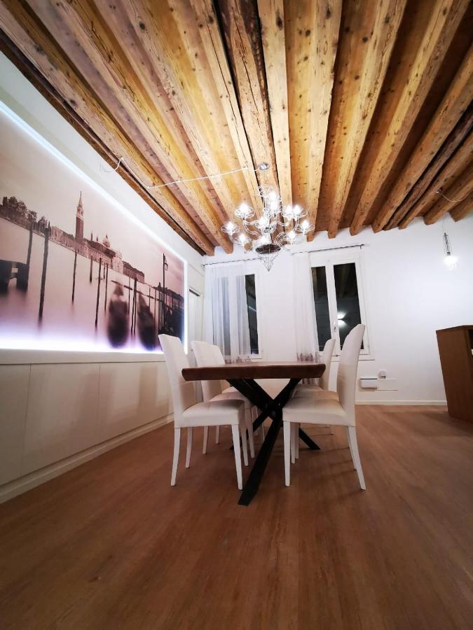 Deluxe 3 Bedroom Flat In Rialto Apartamento Venecia